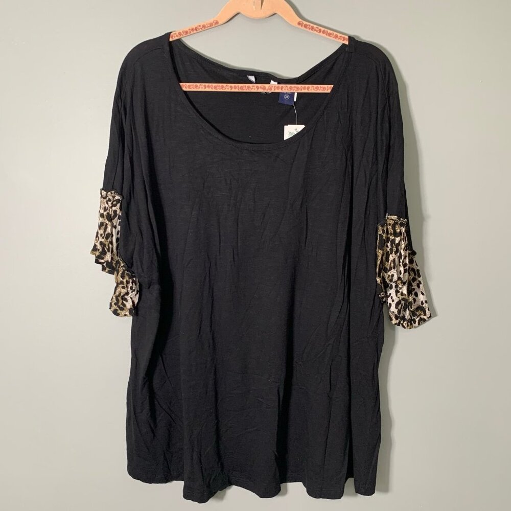 NEW Life Style Woman T-Shirt Women 3X Black Leopard Ruffle Sleeve Scoop‎ Neck